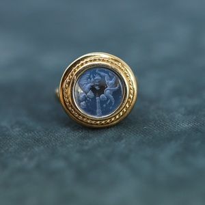 SOLD cornflower blue intaglio ring, solid 18k yellow gold